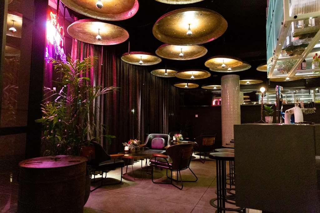 Hôtel QT Ville de Melbourne Restaurant photo